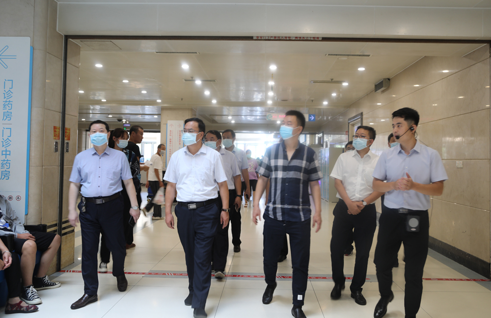 中国初级卫生保健基金会来院调研 048.JPG