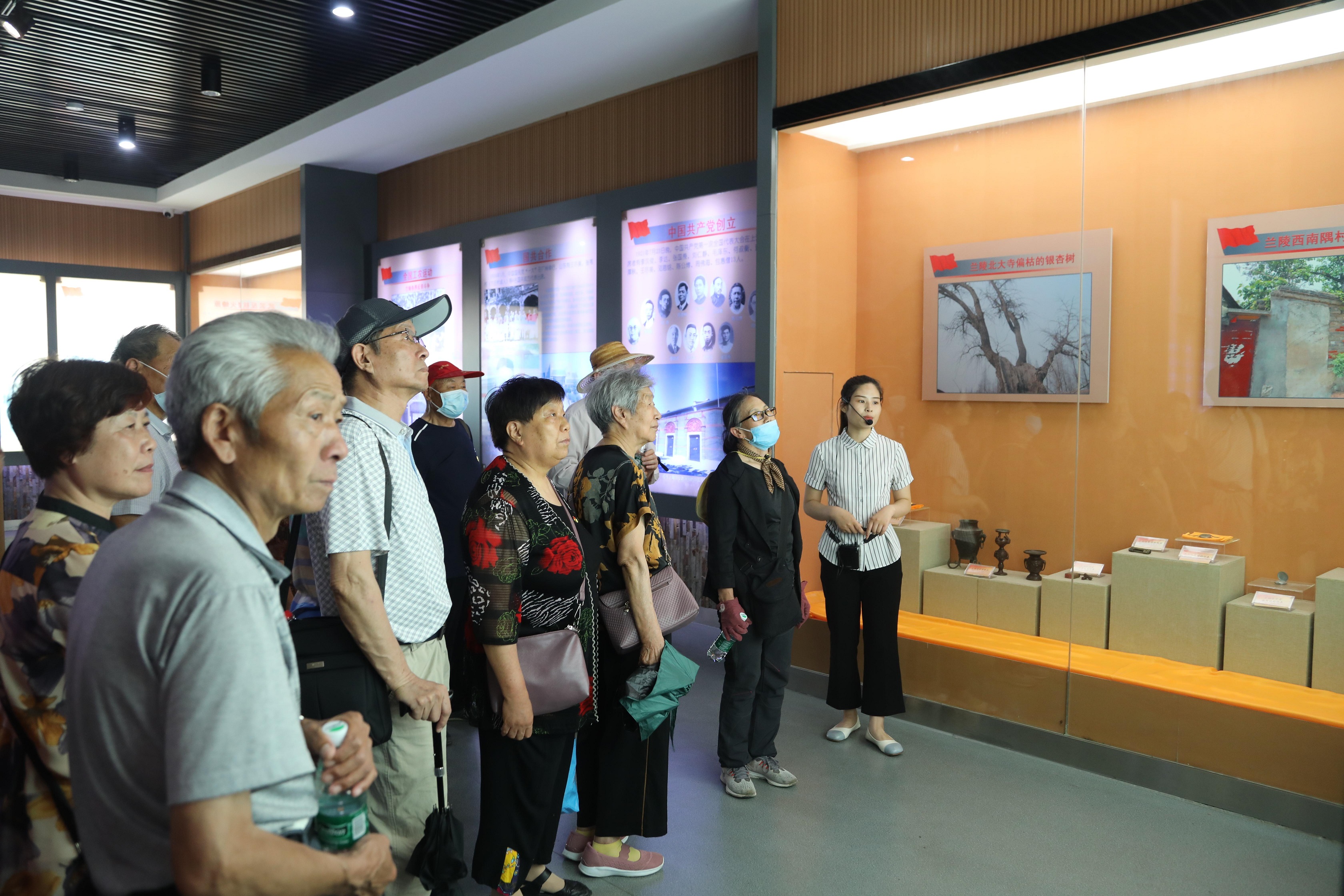 图片4.jpg 图片4.jpg