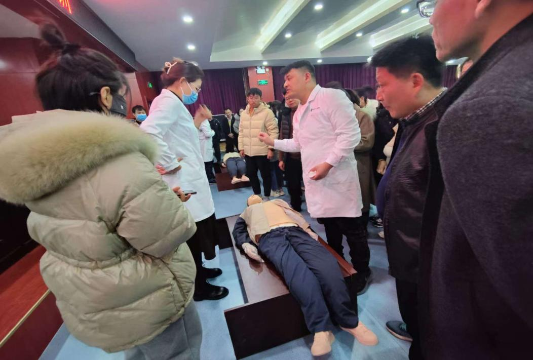 图片4.png 图片4.png